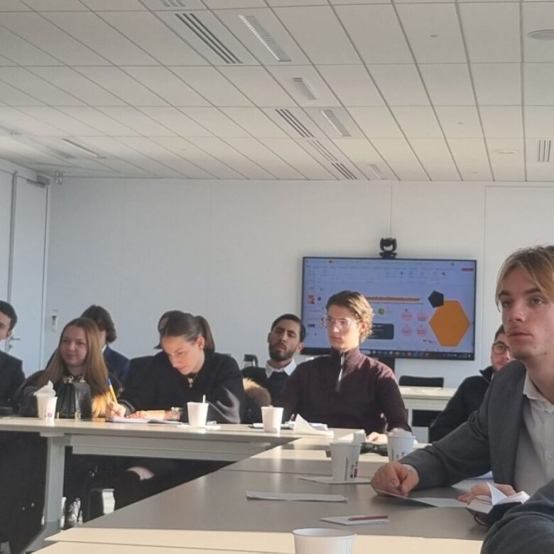 eklya-etudiants-visite-tour-incity-lyon