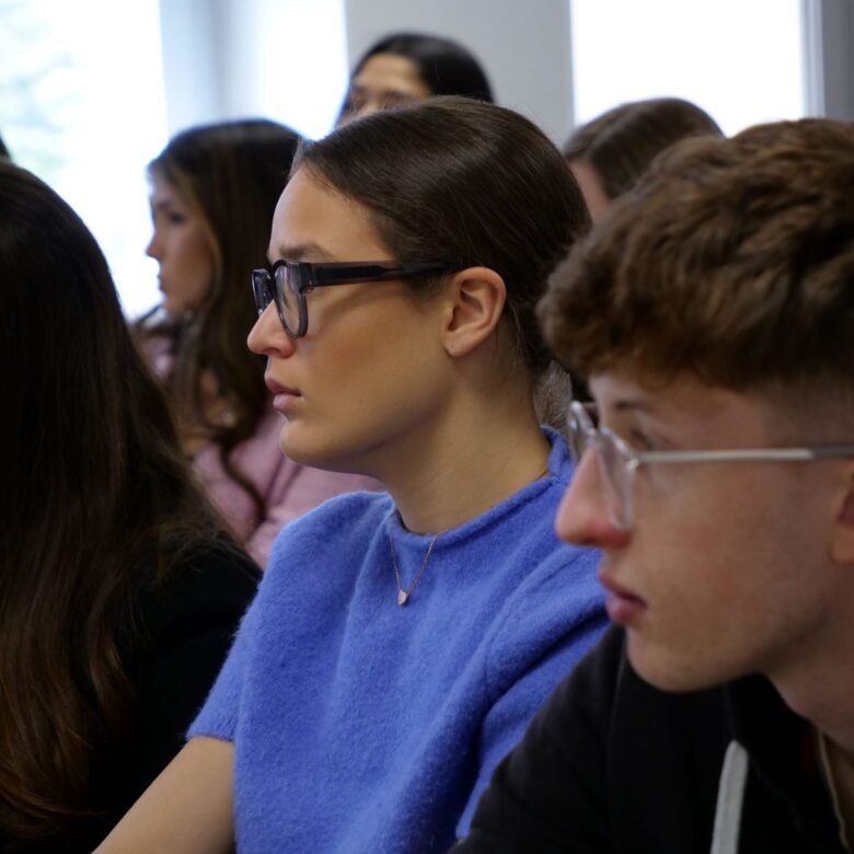 decouverte-metiers-luxe-lvmh-etudiants