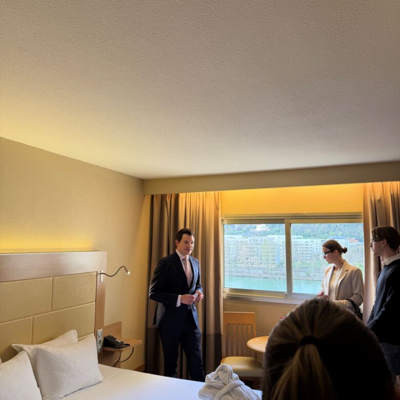 visite-hotel-lyon-metropole-spa-etudiants-eklya