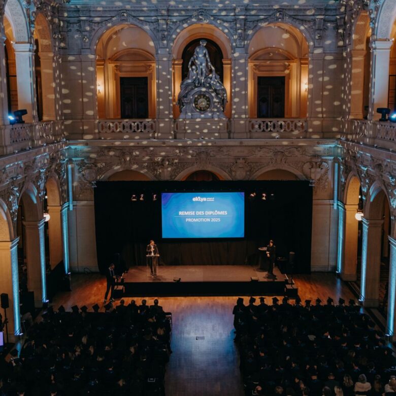 evenement-eklya-remise-diplomes-lyon