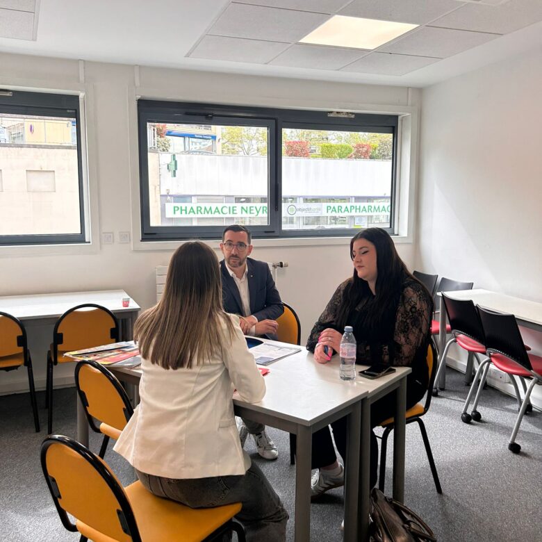 recruteurs-etudiants-campus-saint-etienne.